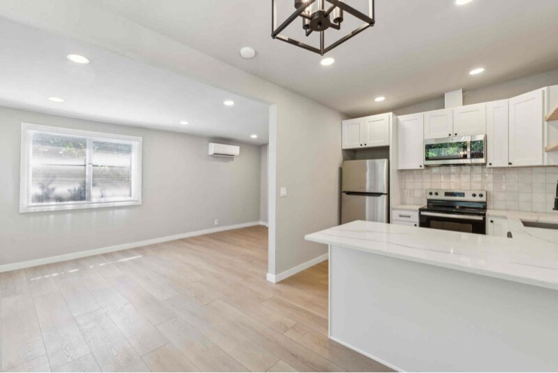 Building Photo - 335 Martin Luther King Jr Way