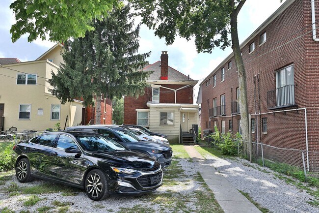 Building Photo - 108 Frambes Ave