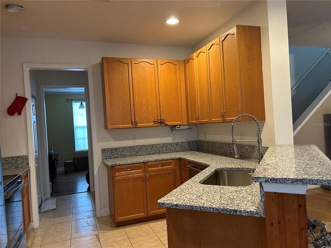 Building Photo - 2549 Twain Dr
