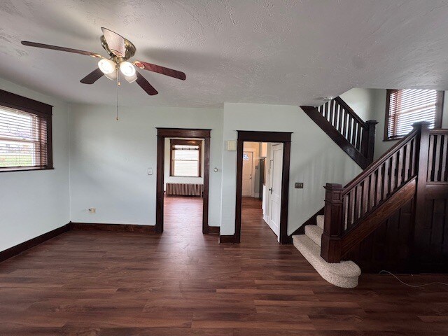 Building Photo - 1218 Lewis Ave