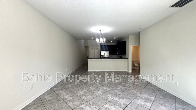 Building Photo - 15221 Pacey Cove Dr