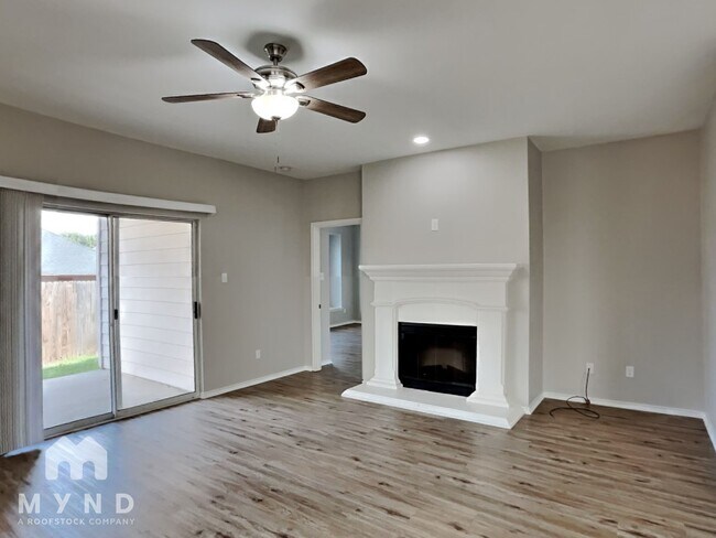 Building Photo - 541 Baverton Ln