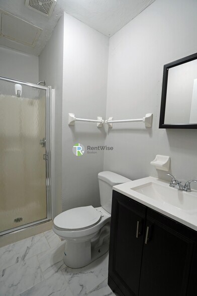 Building Photo - 29 Colborne Rd