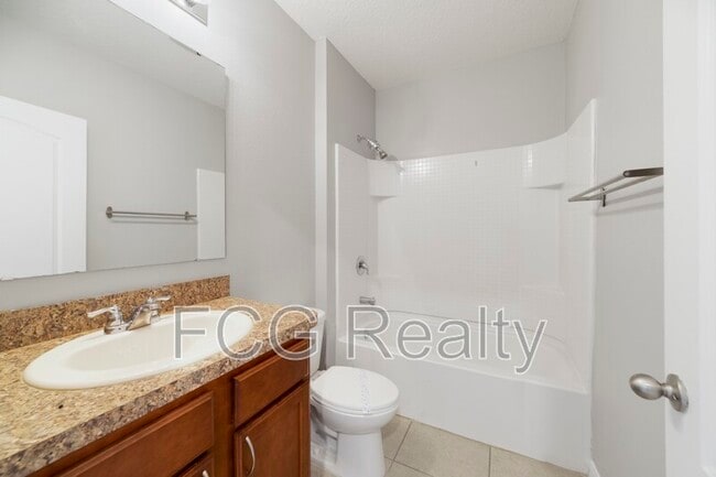 Building Photo - 443 Arbor Lakes Dr