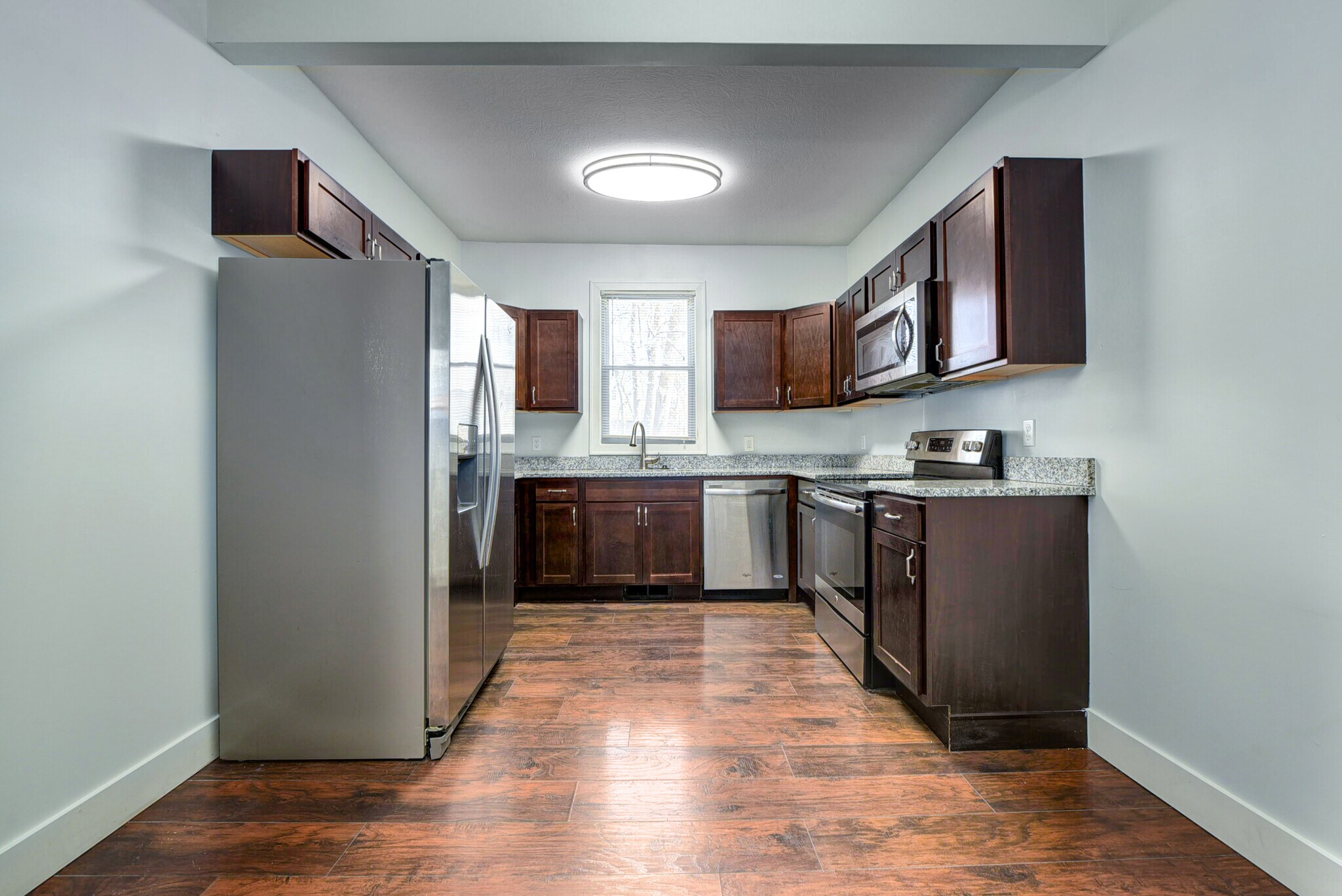kitchen - 3117 Hancock Ave