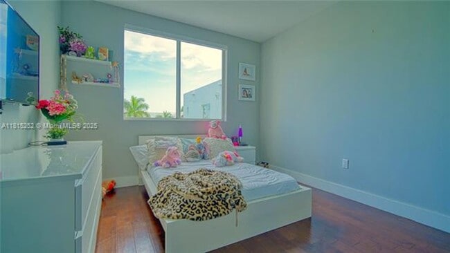 Building Photo - 10360 NW 68th Terrace