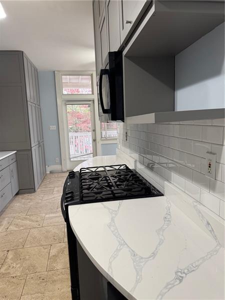 Building Photo - 1229 Euclid Ave NE