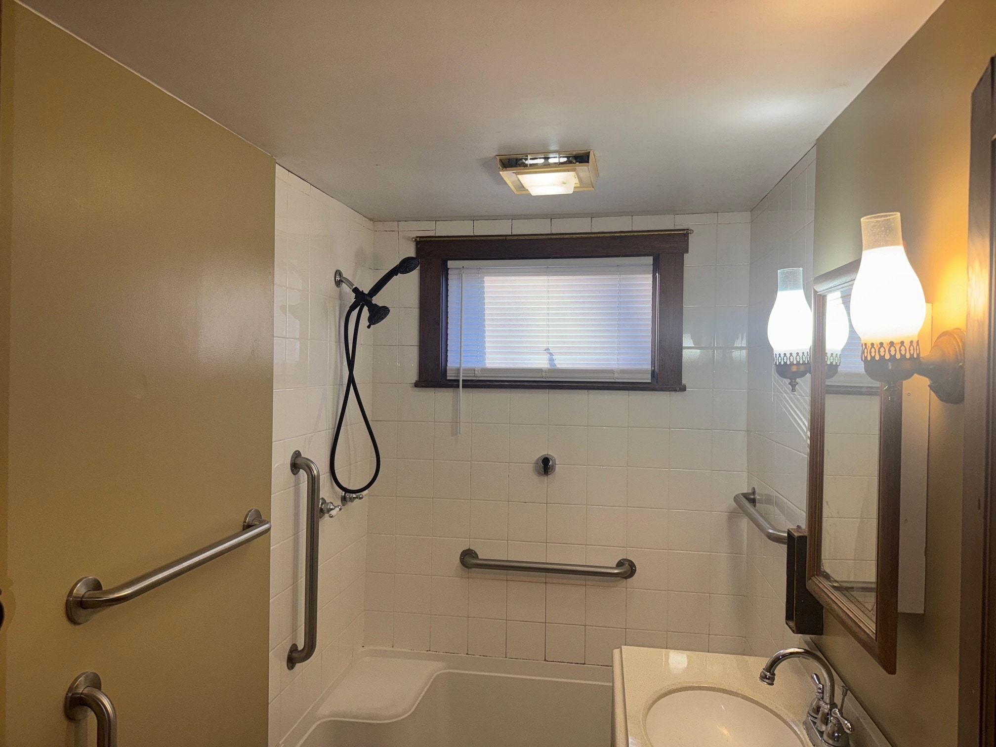 Building Photo - 1951 Route 481