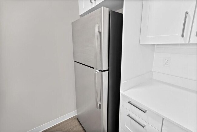 Building Photo - The Palisade: Modern Studio Living: Contem...