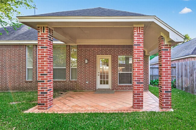 Building Photo - 20126 Black Canyon Dr