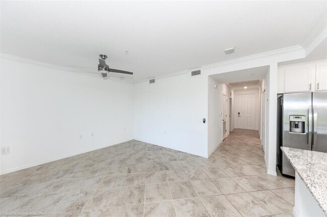 Building Photo - 14091 Heritage Landing Blvd