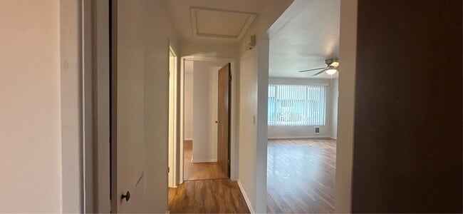 Building Photo - 750 N Main St