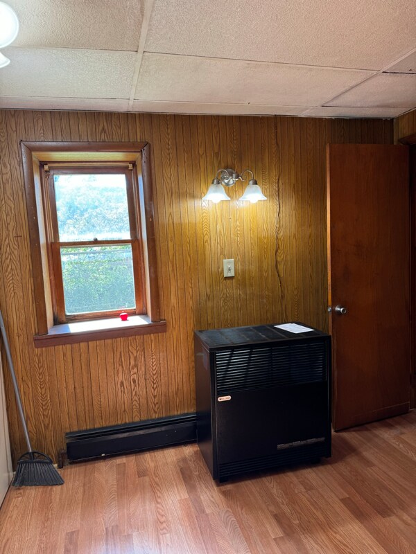 Building Photo - 10 Adams St