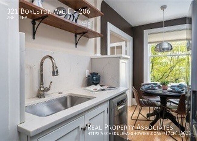 Building Photo - The Homborness