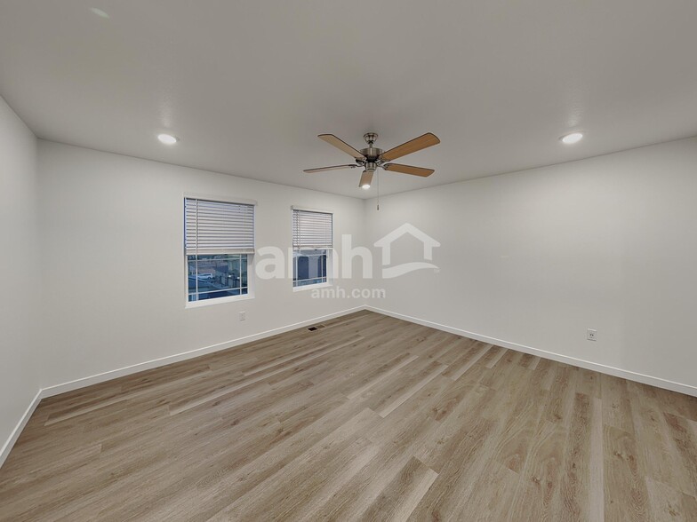 Building Photo - 26148 E Calhoun Pl