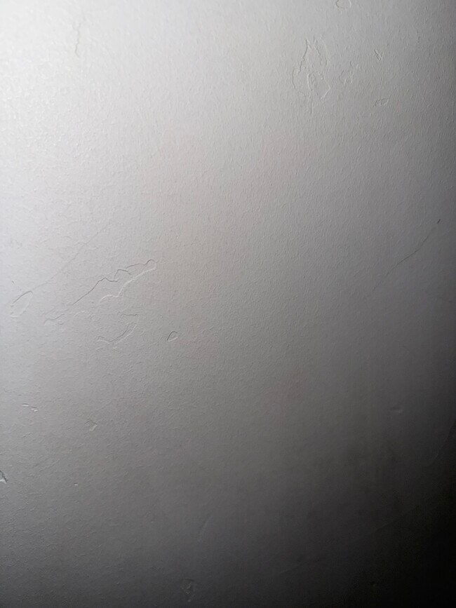 Building Photo - 818 Forrestglen Unit B