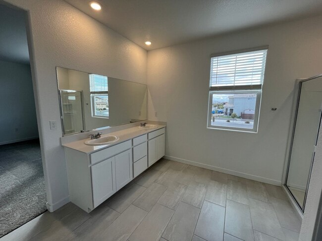 Building Photo - Brand New 2-Story Home in Spring Lake Area...