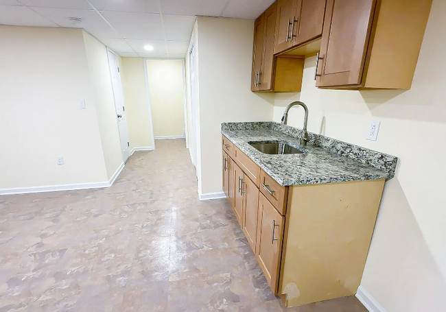 Building Photo - 14649 London Ln