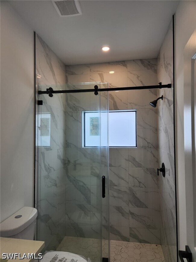 Building Photo - 26571 Robin Way