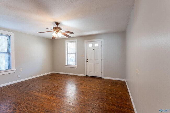 Building Photo - 1421 Rison Ave NE