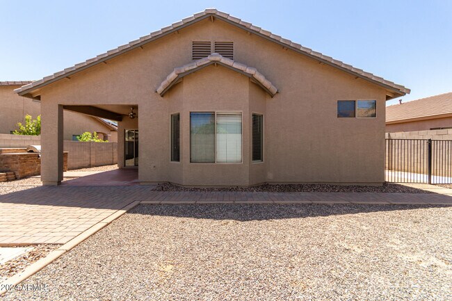 Building Photo - 14634 W Ventura St