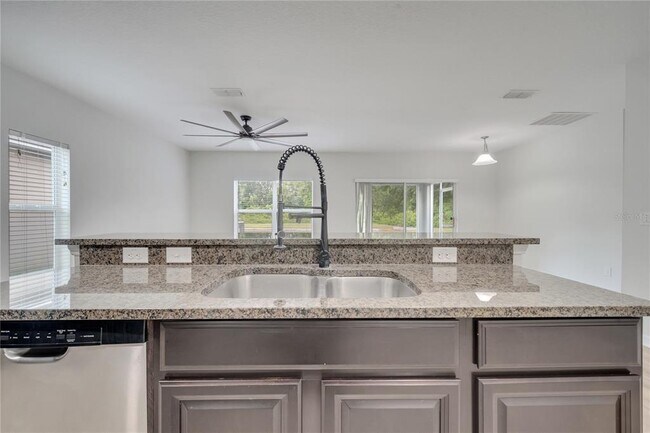 Building Photo - 1420 Marsh Meadow Ln