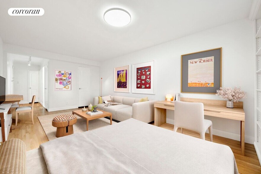 Building Photo - 25 W 13th St