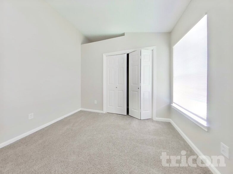 Building Photo - 3115 Kelling St