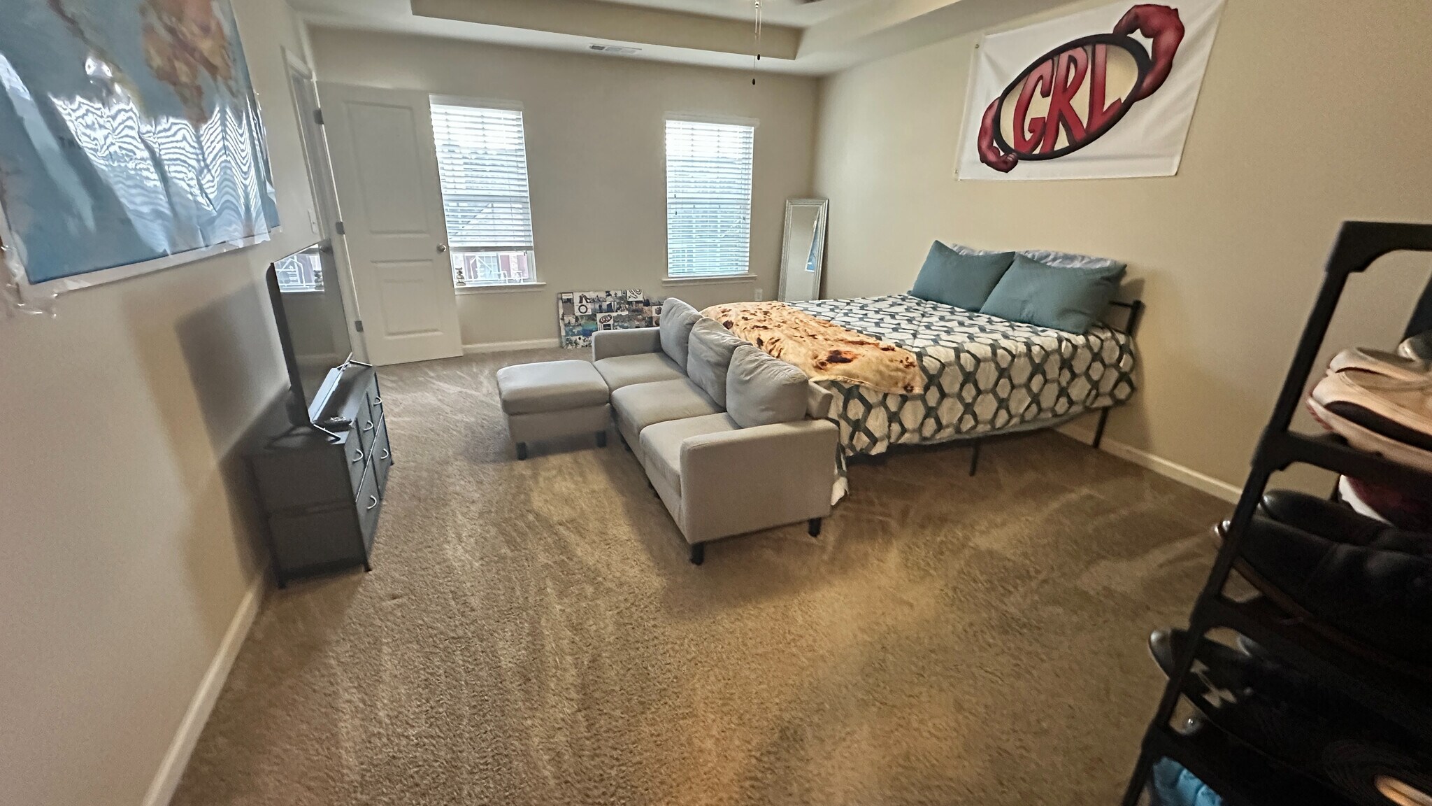 Building Photo - Room in Townhome on Chatham Ridge Dr