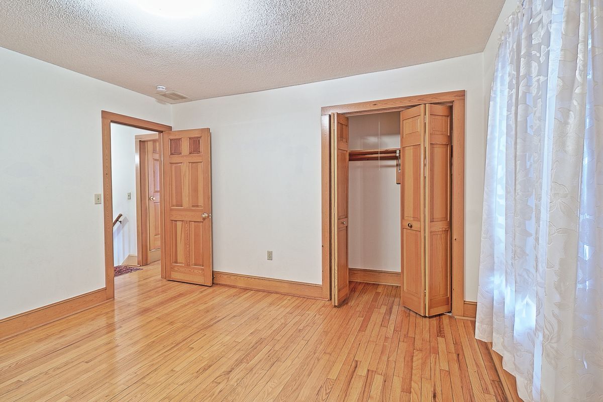 Building Photo - 1129 N Colony Rd