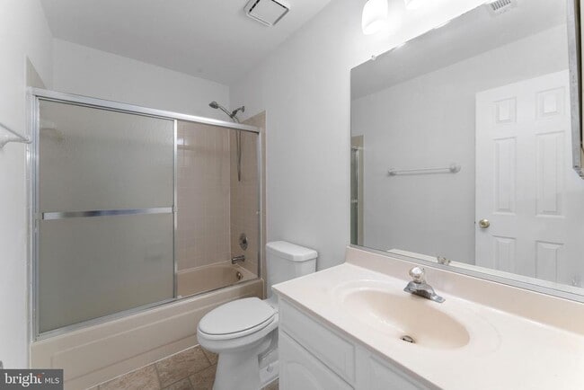 Building Photo - 14164 Compton Valley Way