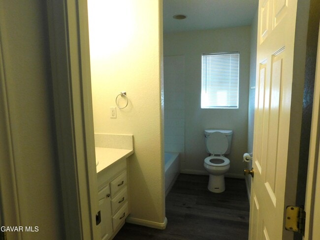 Building Photo - 8312 Tamarack Ave