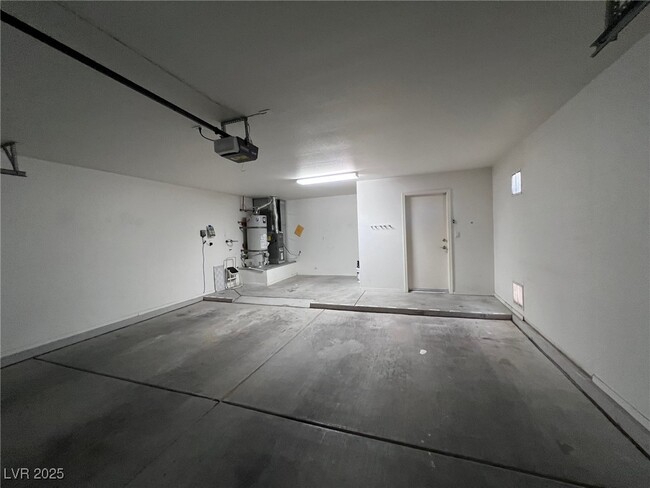 Building Photo - 10017 Keysborough Dr