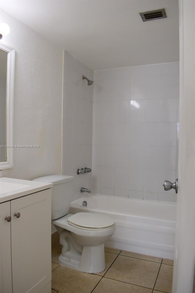 Building Photo - 10900 SW 104th St