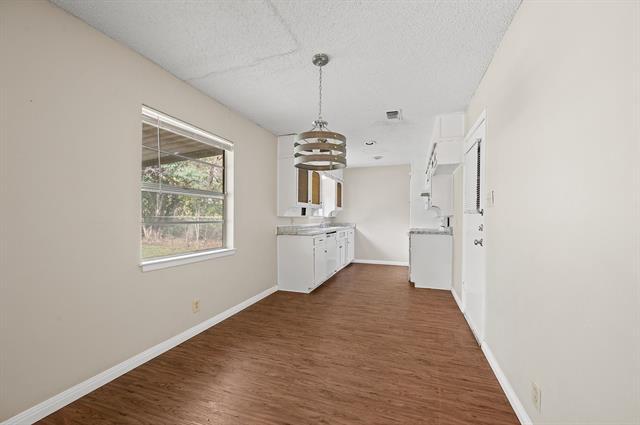 Building Photo - 6624 Vega Dr