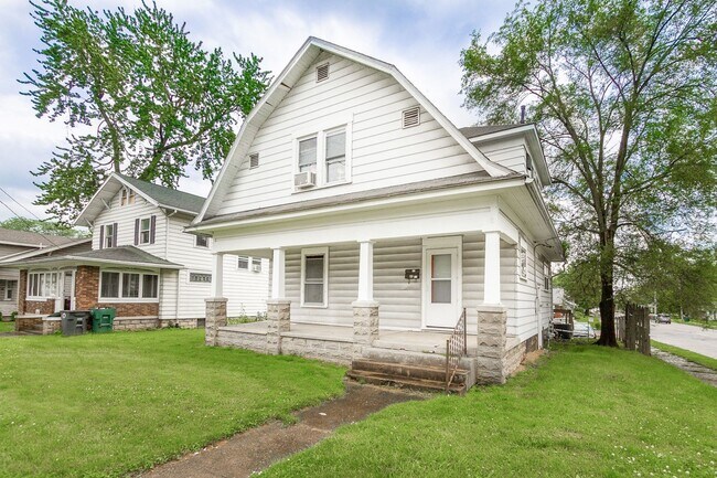 Building Photo - 2125 W Jackson St