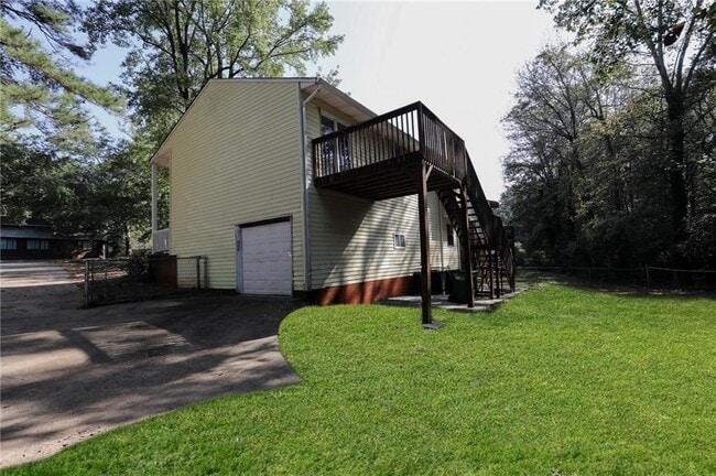 Building Photo - 6683 Cameron Rd