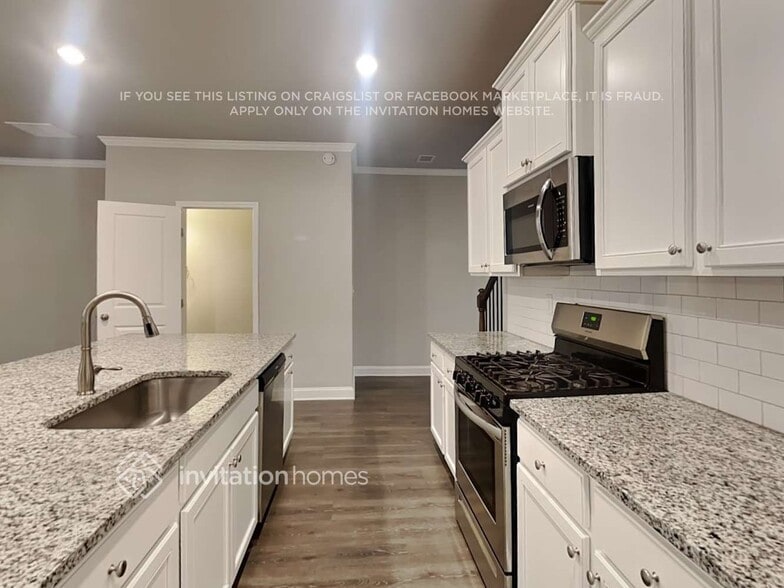 Building Photo - 961 Alder Grv Trce