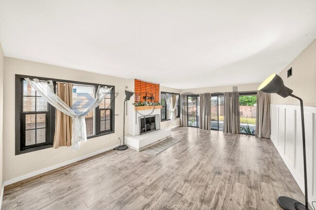 Building Photo - 6150 Coke Ave