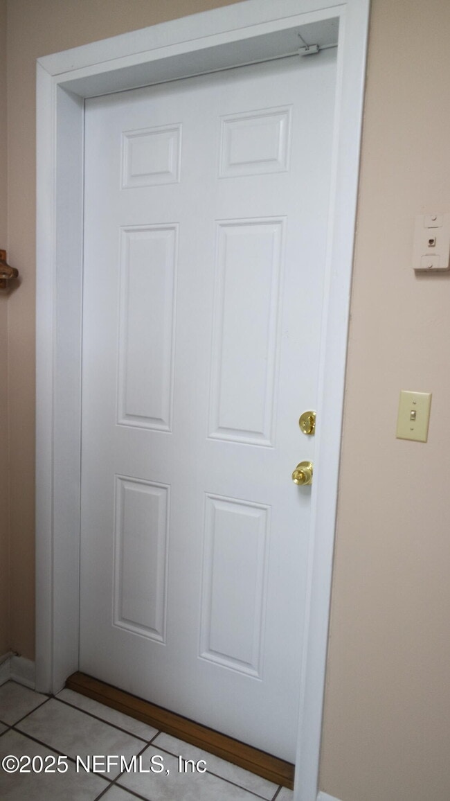 Building Photo - 7963 Lemans Dr