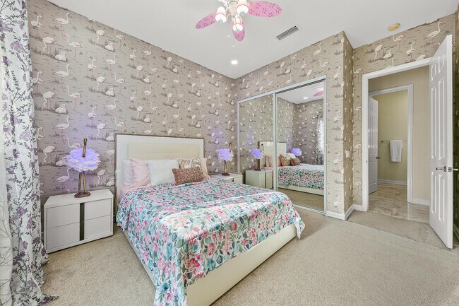 Building Photo - 46211 Roadrunner Ln