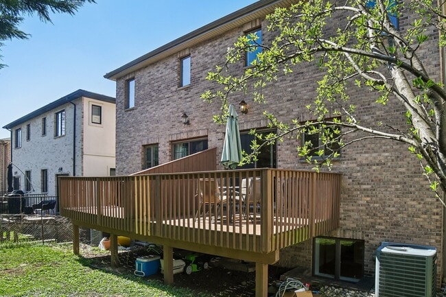 Building Photo - 182 Princeton Ln