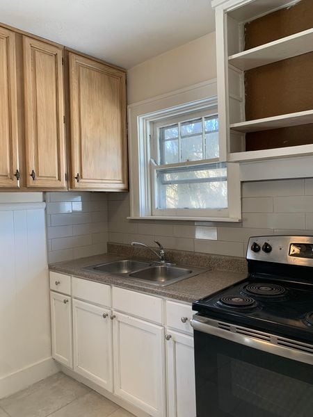 Building Photo - 3340 W Galbraith Rd