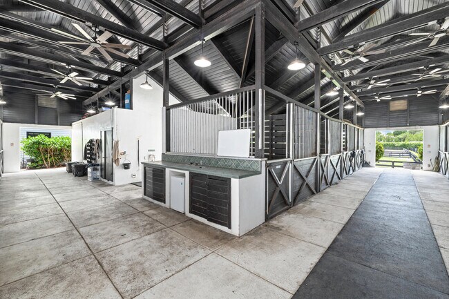Building Photo - 14289 Equestrian Way
