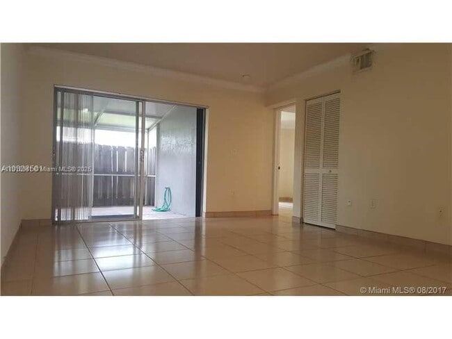 Building Photo - 4712 NW 114th Ave