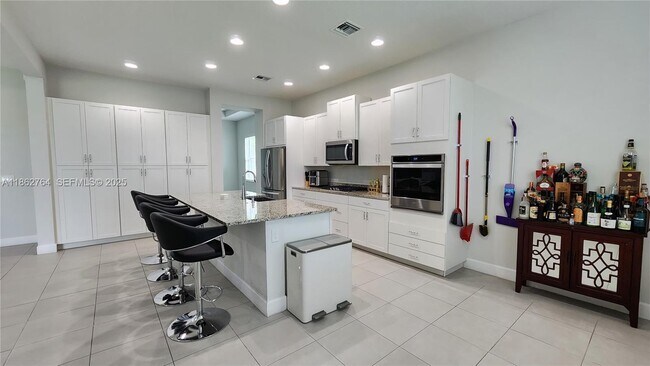 Building Photo - 4625 Citrus Blossom Ct