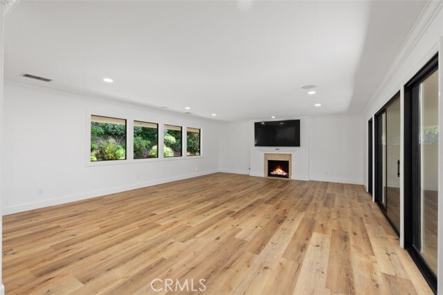 Building Photo - 1120 Granville Dr