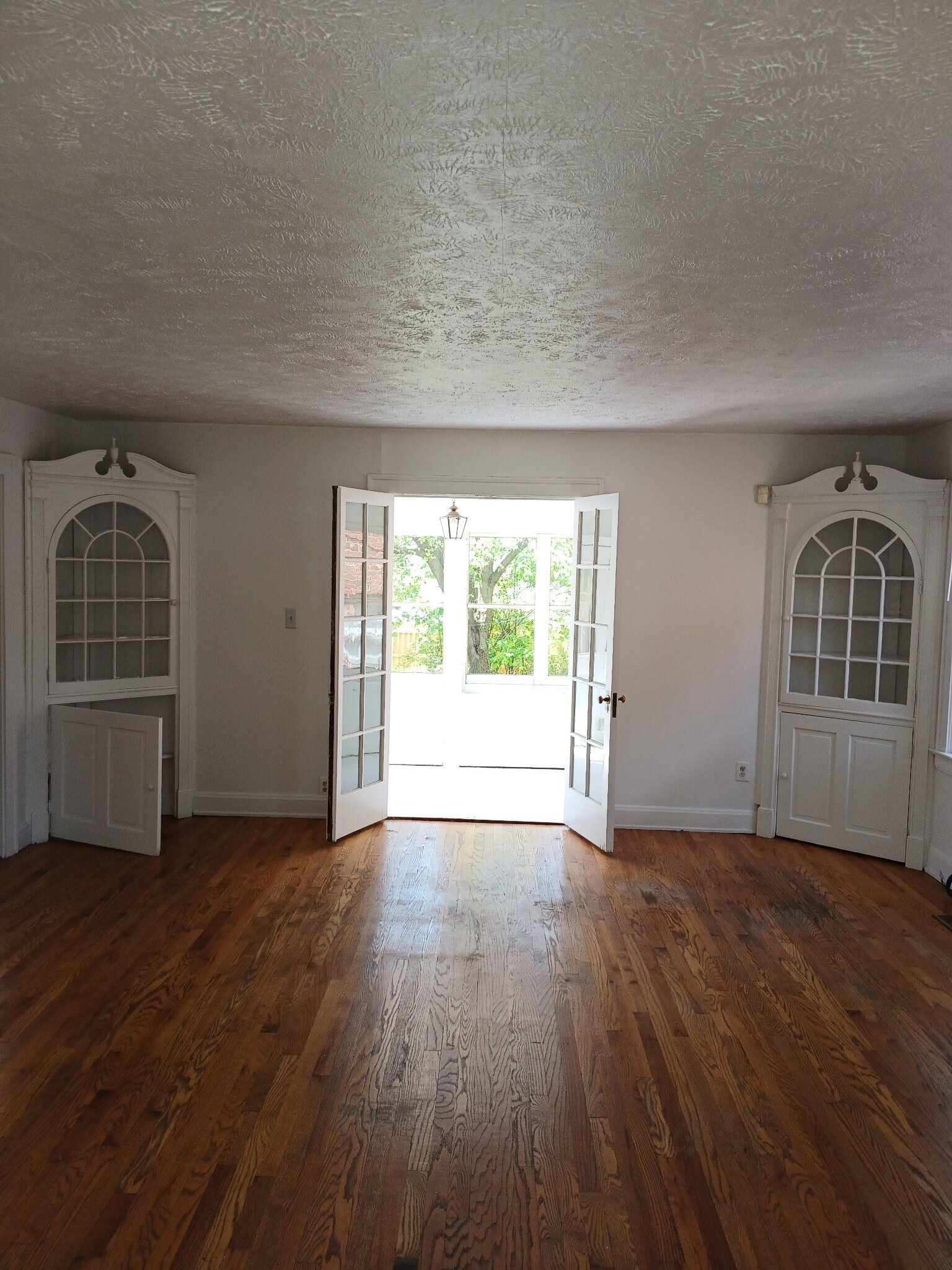 Building Photo - 3520 Ingleside Rd