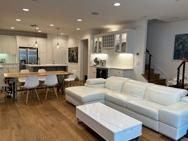Building Photo - 5041 Barrenstar Way