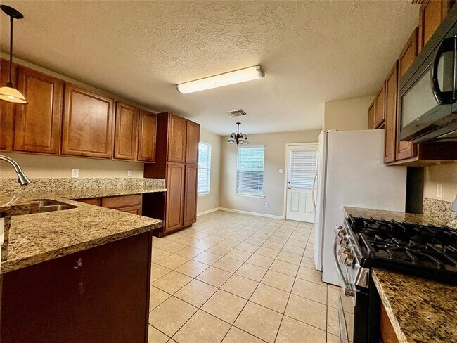 Building Photo - 15803 Brett Creek Ct
